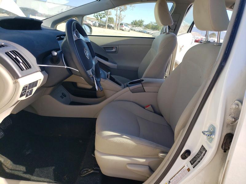 Photo 7 from auction – 2015 TOYOTA PRIUS with VIN JTDKN3DU7F0463805