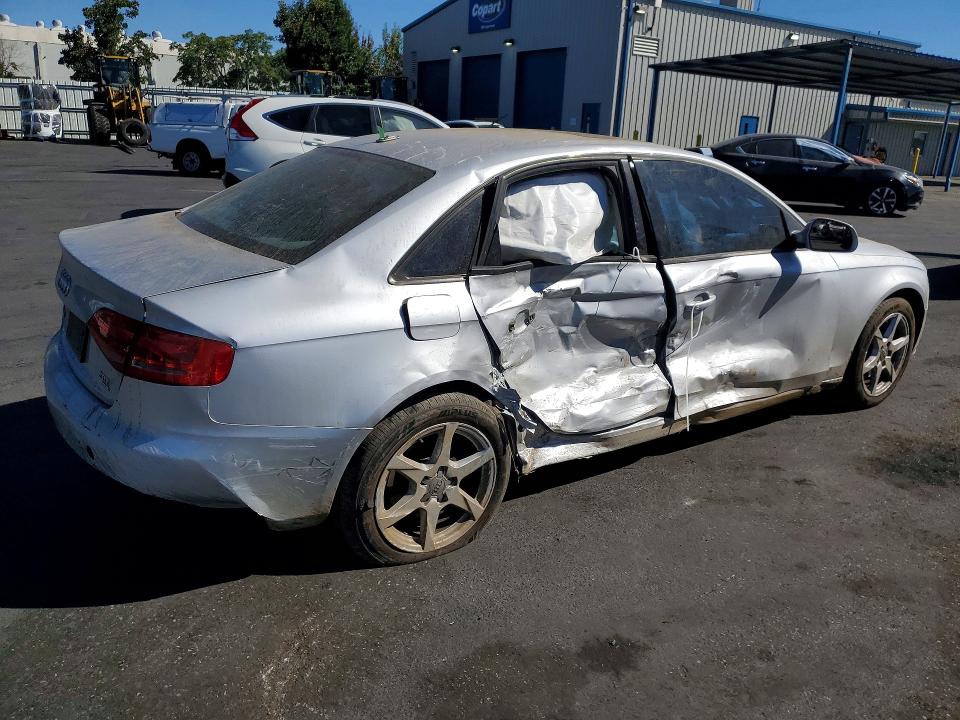Photo 3 from auction – 2009 AUDI A4 with VIN WAULF78K09A129466