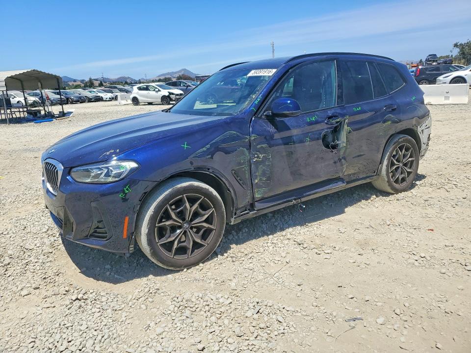 BMW X3 2022 with VIN 5UX53DP02N9M75631 - Photo from auction