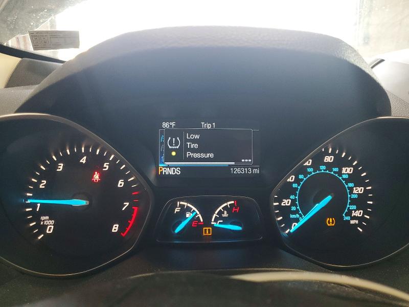 Photo 9 from auction – 2015 FORD ESCAPE with VIN 1FMCU9GX0FUB46775