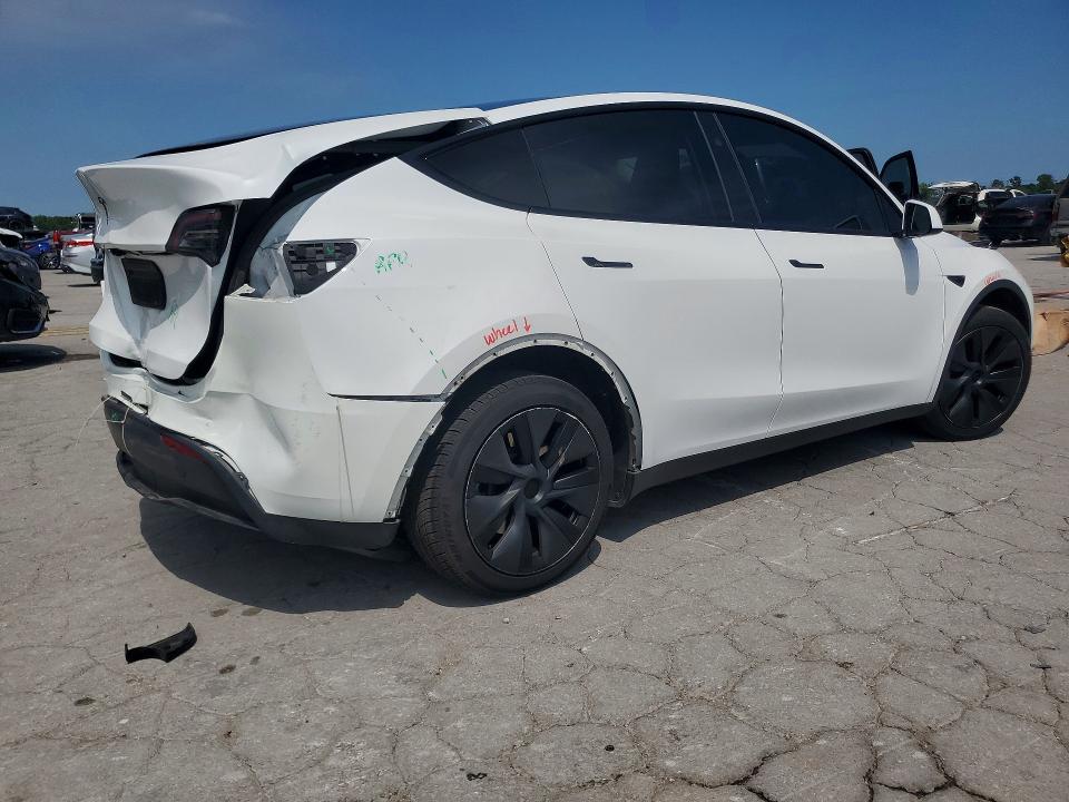 Photo 3 from auction – 2024 TESLA MODEL Y with VIN 7SAYGDED3RF097794