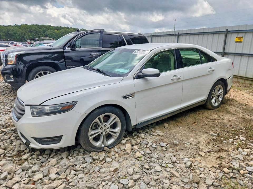 2015 FORD TAURUS