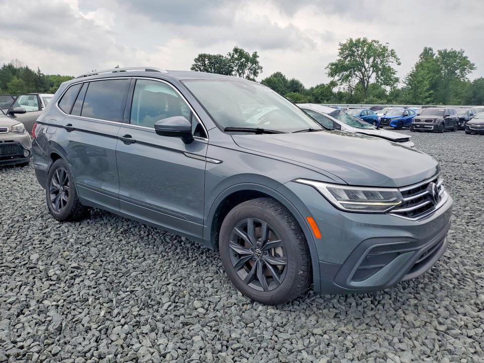 Photo 4 from auction – 2024 VOLKSWAGEN TIGUAN with VIN 3VV2B7AX2RM121731