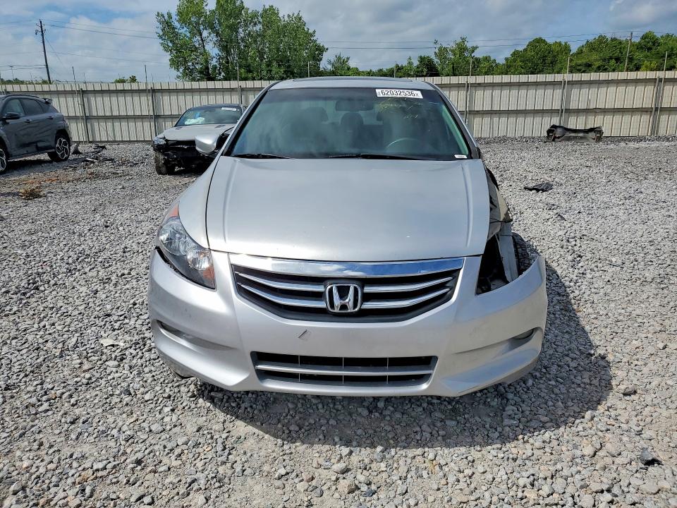 Photo 5 from auction – 2011 HONDA ACCORD with VIN 1HGCP3F8XBA022710
