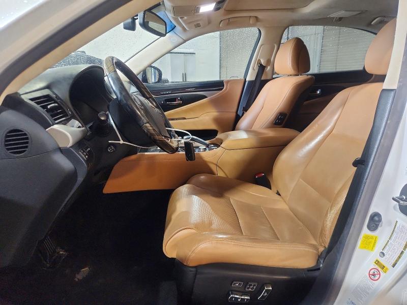 Zdjęcie 7 z aukcji – 2016 LEXUS LS z VIN JTHDL5EF2G5007739