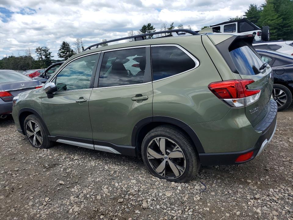 Photo 2 from auction – 2020 SUBARU FORESTER with VIN JF2SKAXC1LH526394