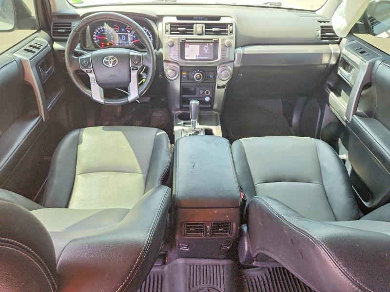 Photo 8 from auction – 2014 TOYOTA 4RUNNER with VIN JTEZU5JRXE5070696