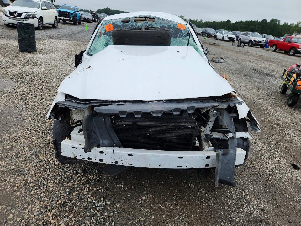 Photo 5 from auction – 2019 CHRYSLER 300 with VIN 2C3CCAAG6KH694007
