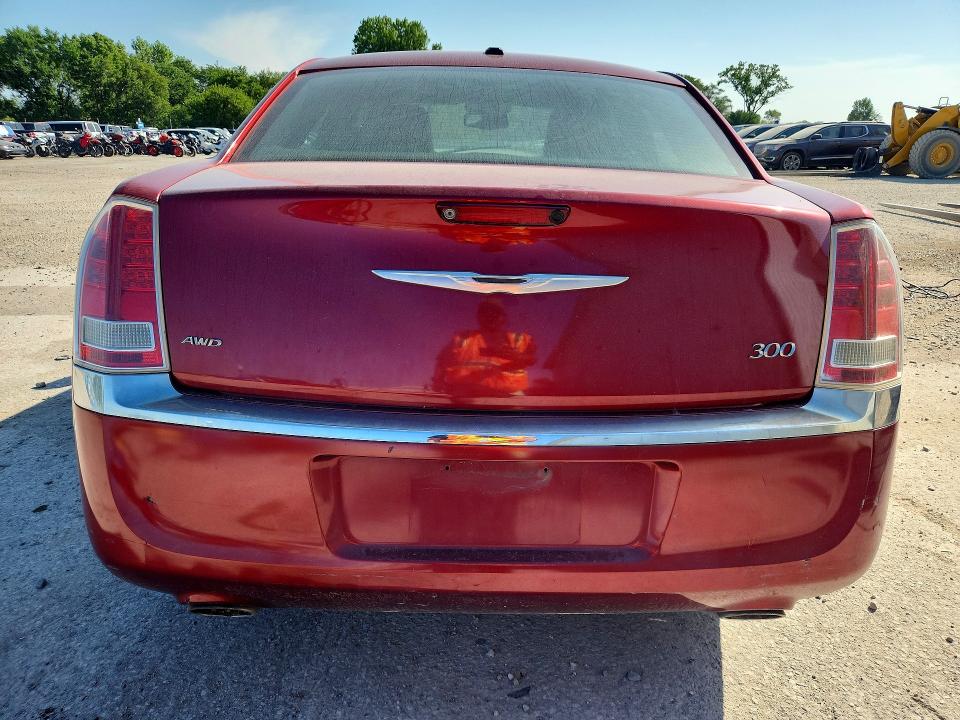 Photo 6 from auction – 2014 CHRYSLER 300 with VIN 2C3CCARG0EH194000