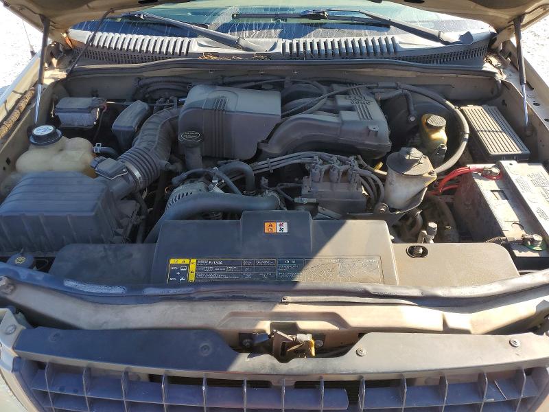 Photo 12 from auction – 2003 FORD EXPLORER with VIN 1FMZU72K83UB23198