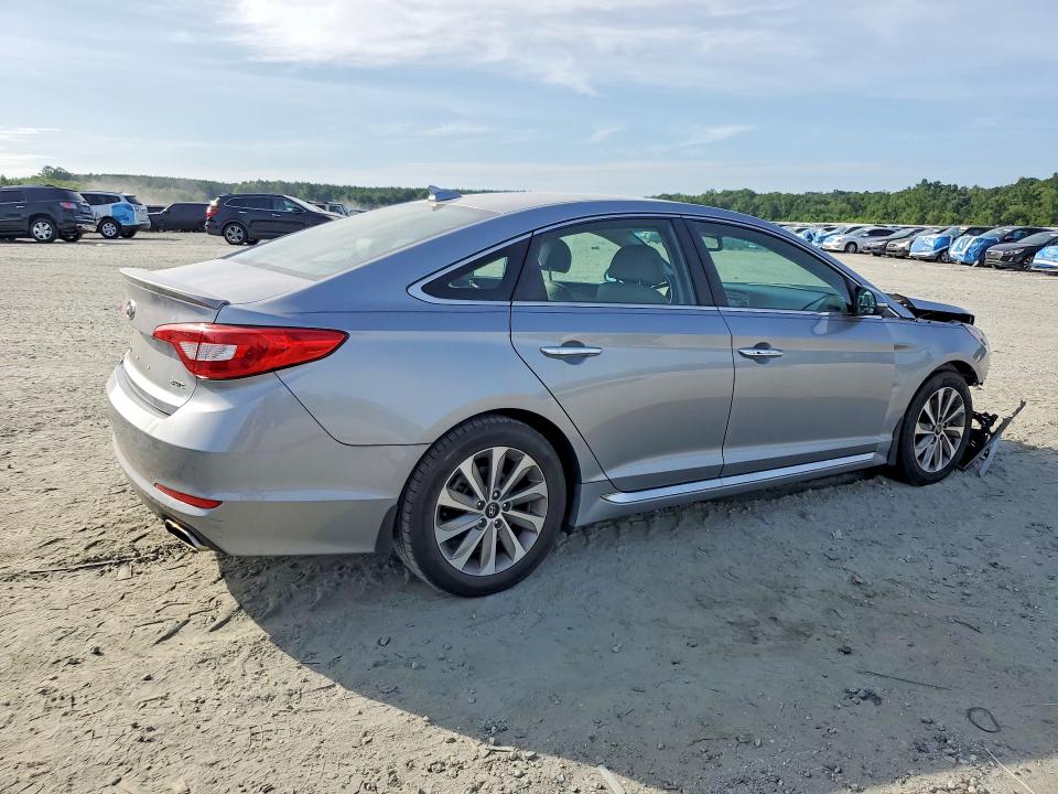 Photo 3 from auction – 2015 HYUNDAI SONATA with VIN 5NPE34AF1FH040882