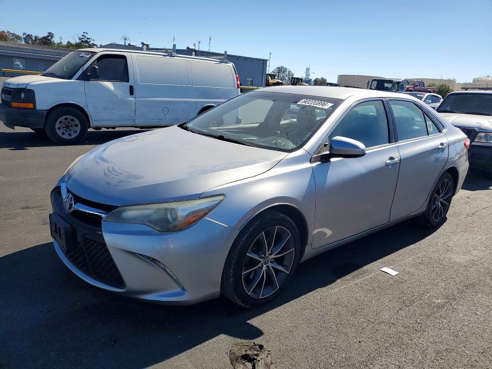 TOYOTA CAMRY 2016 with VIN 4T1BF1FK2GU121908 - Photo from auction