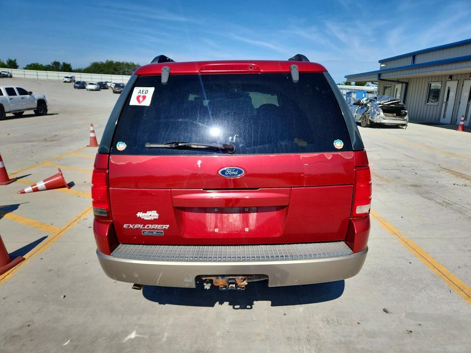 Photo 6 from auction – 2004 FORD EXPLORER with VIN 1FMZU74K94UA16370