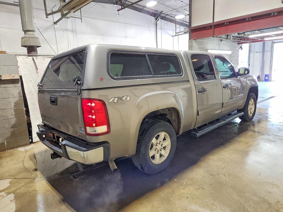 Photo 3 from auction – 2013 GMC SIERRA with VIN 3GTP2VE76DG175933