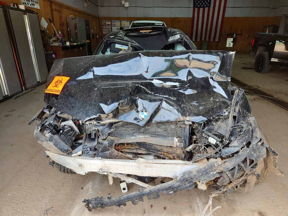 Photo 5 from auction – 2020 BMW 330XI with VIN 3MW5R7J0XL8B29891