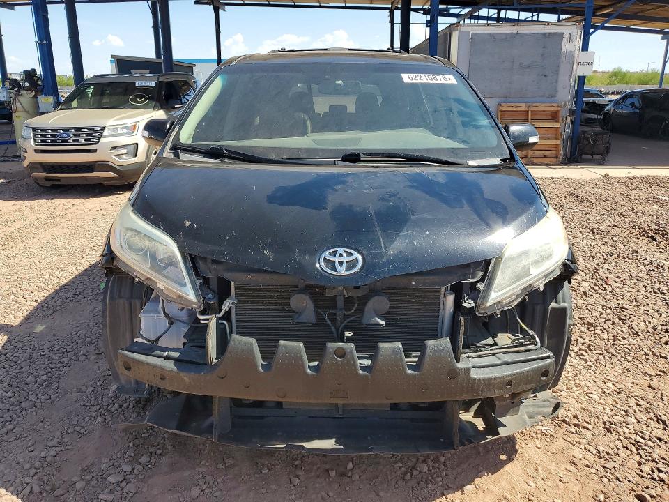 Photo 5 from auction – 2017 TOYOTA SIENNA with VIN 5TDDZ3DC0HS160904