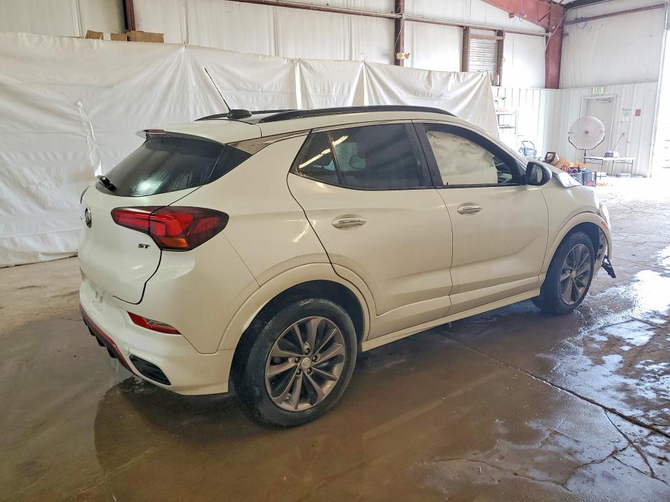 Photo 3 from auction – 2020 BUICK ENCORE GX with VIN KL4MMDSL4LB132993