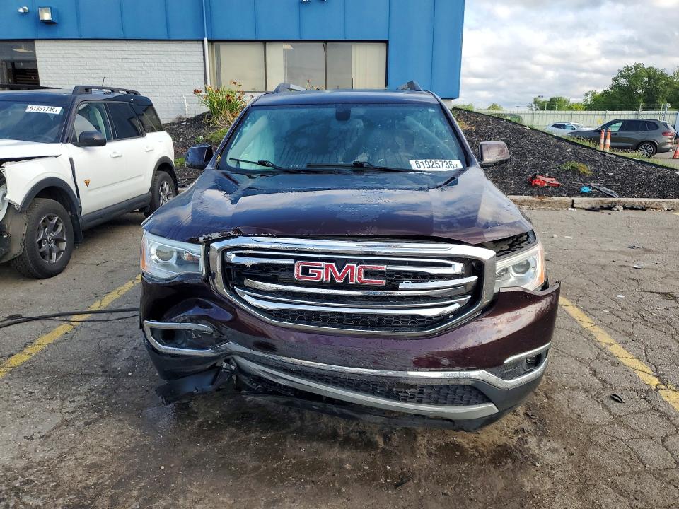 صورة رقم 5 من المزاد - 2018 GMC ACADIA مع VIN 1GKKNULS4JZ116060