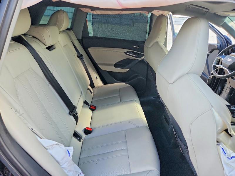 Photo 10 from auction – 2025 AUDI Q6 E-TRON with VIN WA124BGF9SA065844