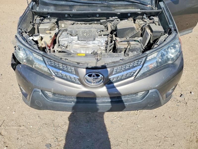 Photo 11 from auction – 2014 TOYOTA RAV4 with VIN 2T3WFREV8EW119063