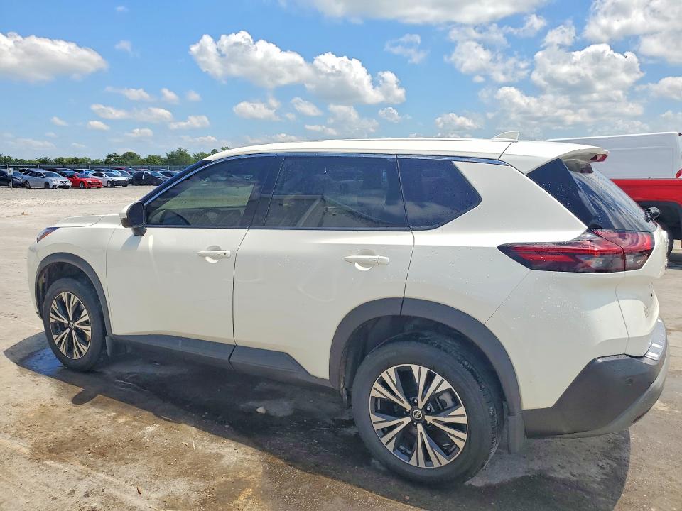 Снимка 2 от търг – 2021 NISSAN ROGUE с VIN 5N1AT3BA1MC823247