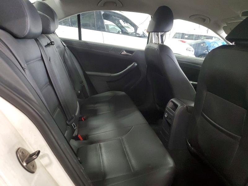 Photo 10 from auction – 2012 VOLKSWAGEN JETTA with VIN 3VWDP7AJ0CM365502