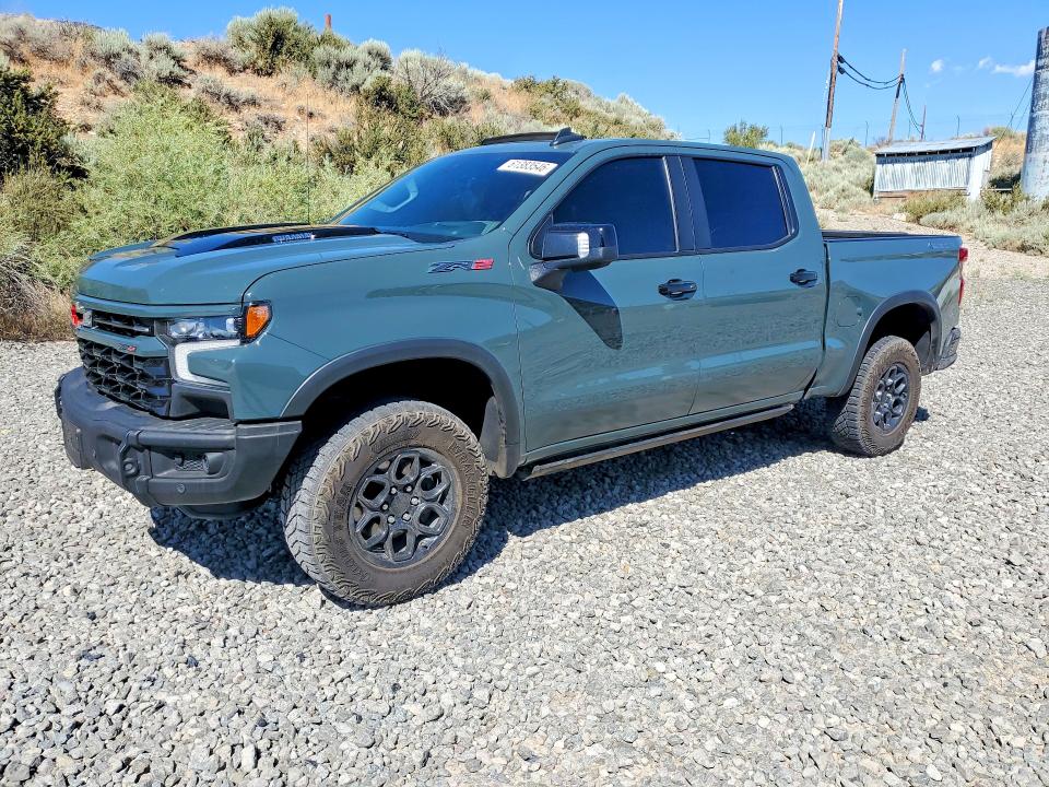 CHEVROLET SILVERADO 2025 с VIN 3GCUKHE86SG149259 - Снимка от търг