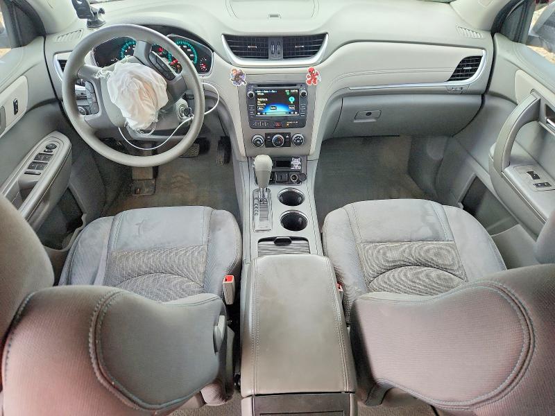 Photo 8 from auction – 2017 CHEVROLET TRAVERSE with VIN 1GNKRFED6HJ240938