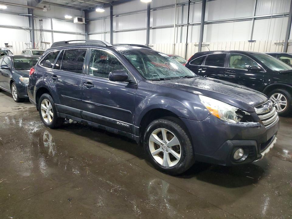 Photo 4 from auction – 2013 SUBARU OUTBACK with VIN 4S4BRCKC1D3250046