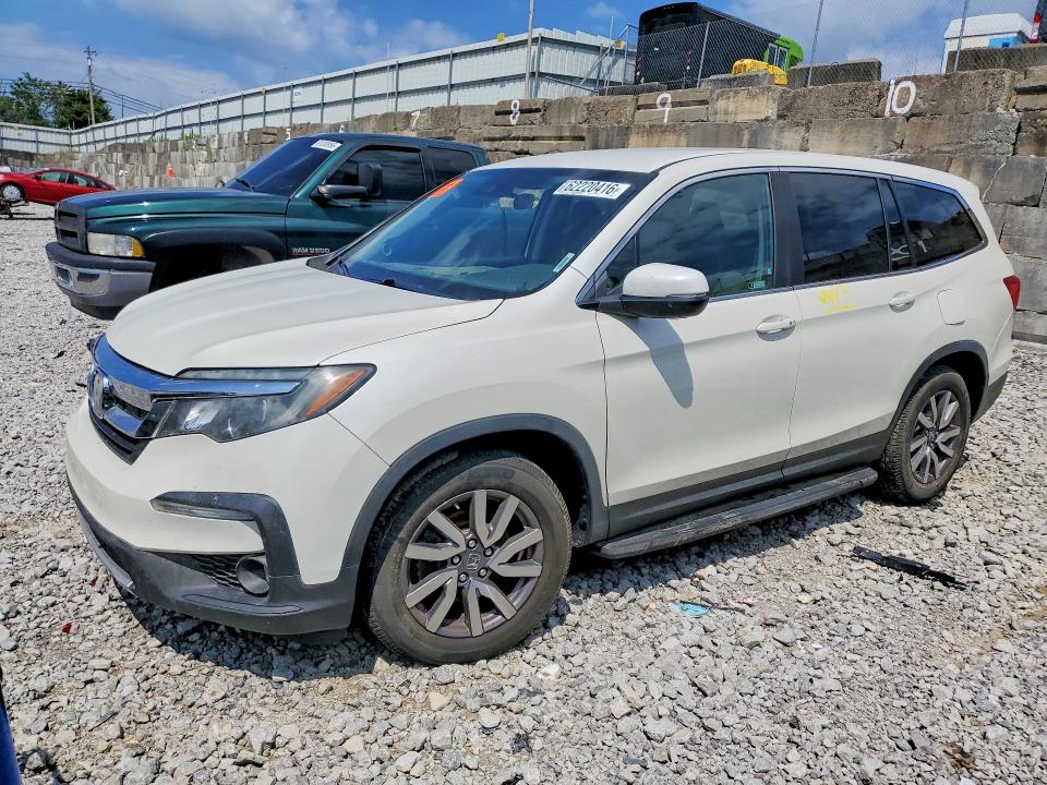 Photo 1 from auction – 2019 HONDA PILOT with VIN 5FNYF5H36KB025566
