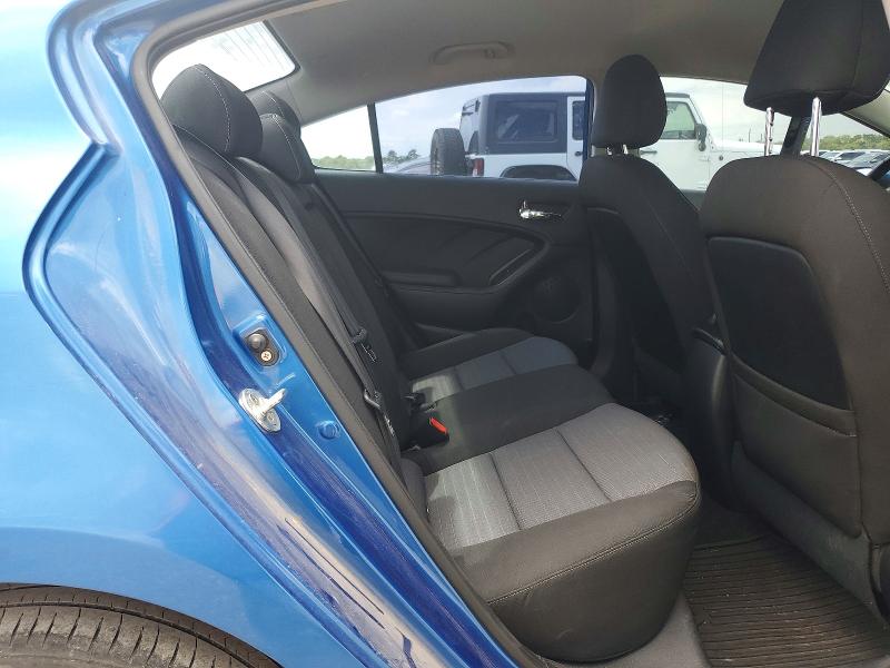 صورة رقم 10 من المزاد - 2015 KIA FORTE مع VIN KNAFX4A88F5348994