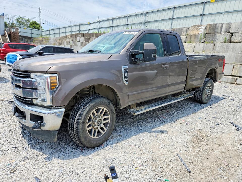 FORD F250 2018 with VIN 1FT7X2B63JEC38002 - Photo from auction