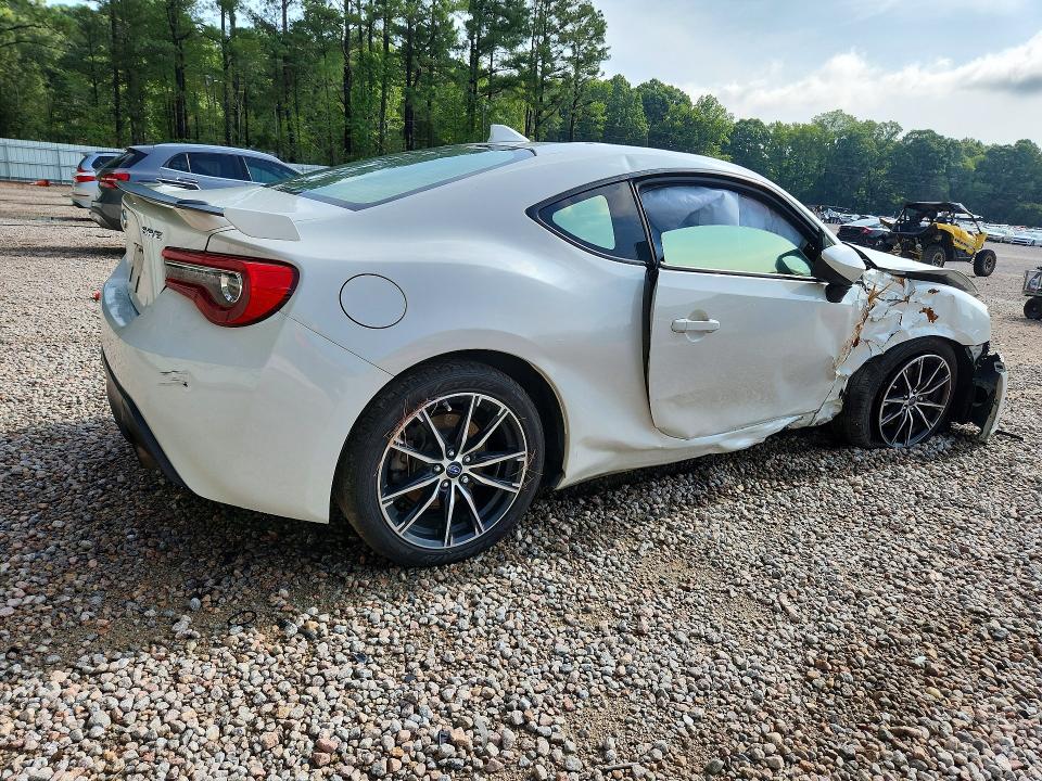 Photo 3 from auction – 2017 SUBARU BRZ with VIN JF1ZCAB11H9602283