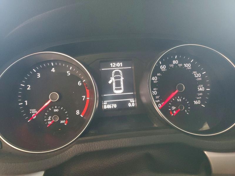 Photo 9 from auction – 2017 VOLKSWAGEN PASSAT with VIN 1VWAT7A35HC050073