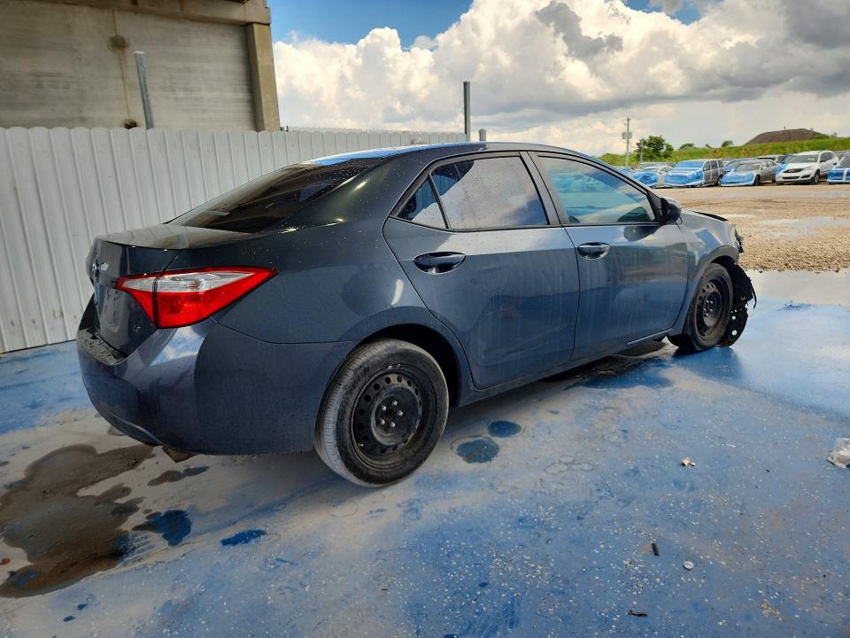 Photo 3 from auction – 2015 TOYOTA COROLLA with VIN 2T1BURHE6FC241402