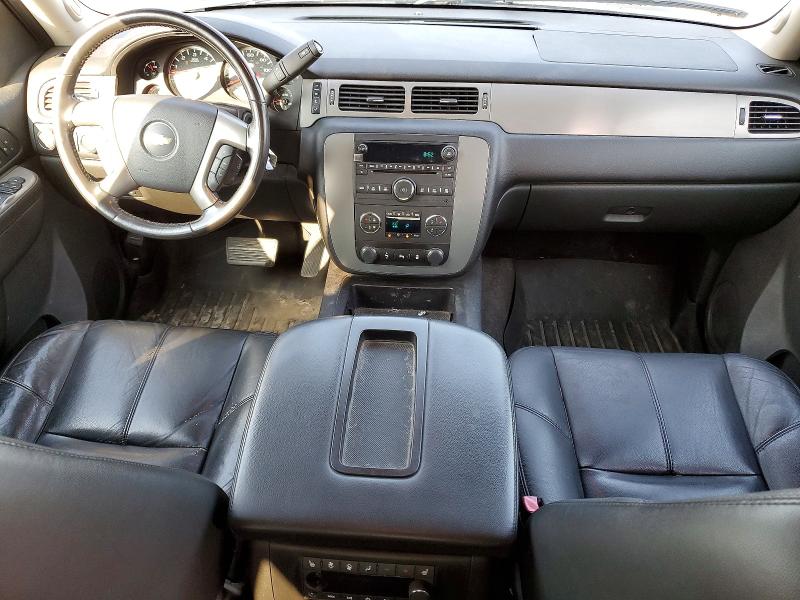Photo 8 from auction – 2014 CHEVROLET TAHOE with VIN 1GNSKBE09ER141473