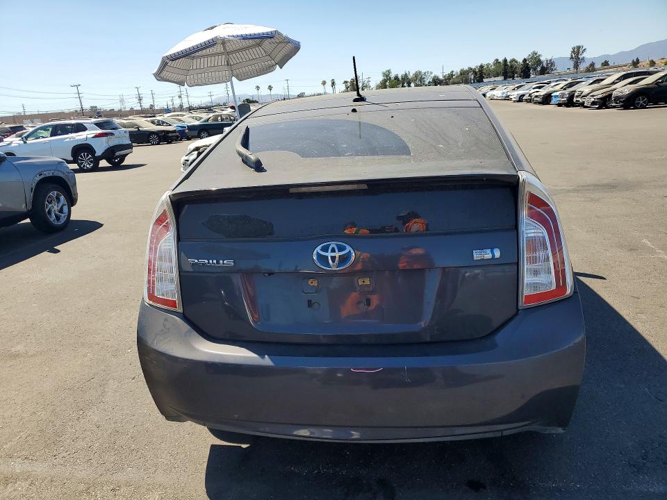 Photo 6 from auction – 2015 TOYOTA PRIUS with VIN JTDKN3DU0F1931058