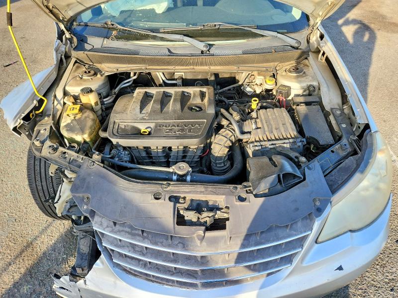 Photo 11 from auction – 2010 CHRYSLER SEBRING with VIN 1C3CC4FB4AN213630