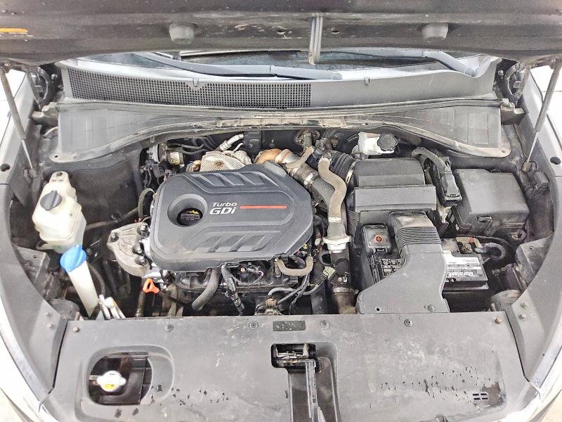 Photo 11 from auction – 2016 KIA SORENTO with VIN 5XYPH4A17GG019039