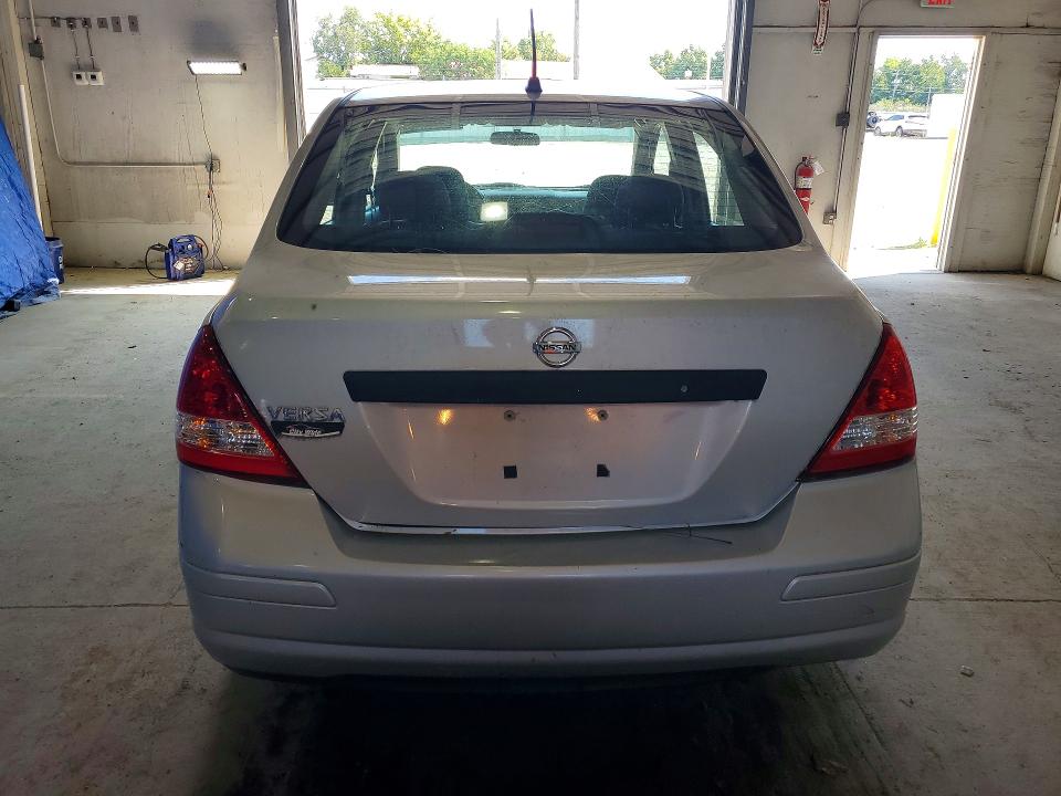 Photo 6 from auction – 2009 NISSAN VERSA with VIN 3N1CC11E79L425187