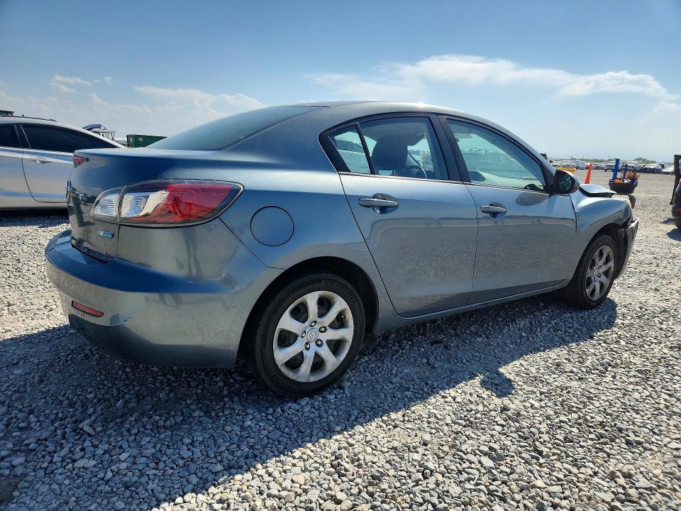 Фото 3 с аукциона – 2013 MAZDA 3 с VIN JM1BL1U70D1786153