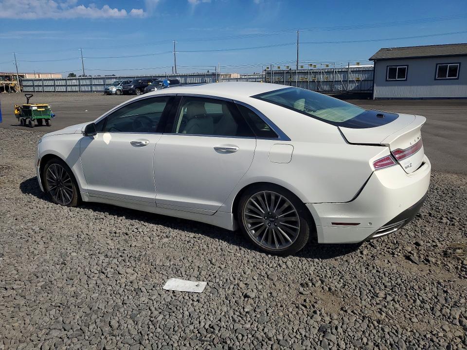 Снимка 2 от търг – 2013 LINCOLN MKZ с VIN 3LN6L2JK5DR800355