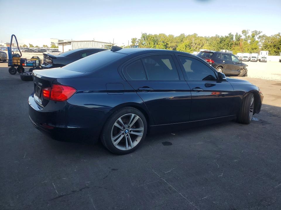 Photo 3 from auction – 2015 BMW 328 with VIN WBA3A5G50FNS91679