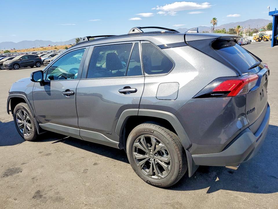 Photo 2 from auction – 2024 TOYOTA RAV4 with VIN 2T3B6RFV6RW075986