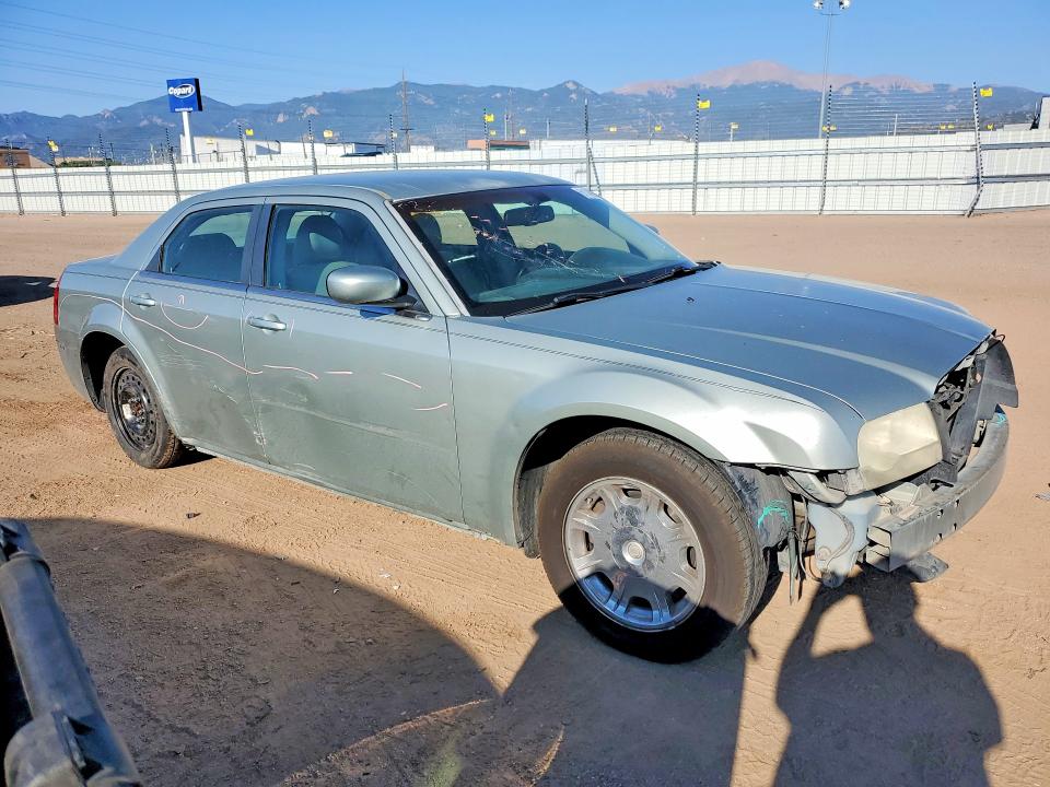 Photo 4 from auction – 2006 CHRYSLER 300 with VIN 2C3KA53G36H190199