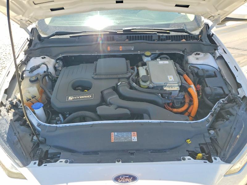 Photo 11 from auction – 2020 FORD FUSION with VIN 3FA6P0LU1LR170883