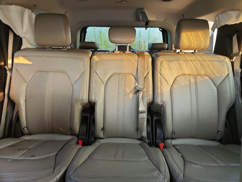 Photo 10 from auction – 2018 FORD EXPEDITION with VIN 1FMJU1KT5JEA06706