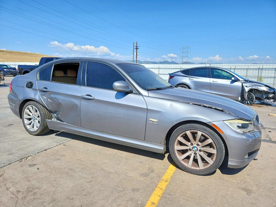 Photo 4 from auction – 2011 BMW 328 with VIN WBAPK7C50BA821151