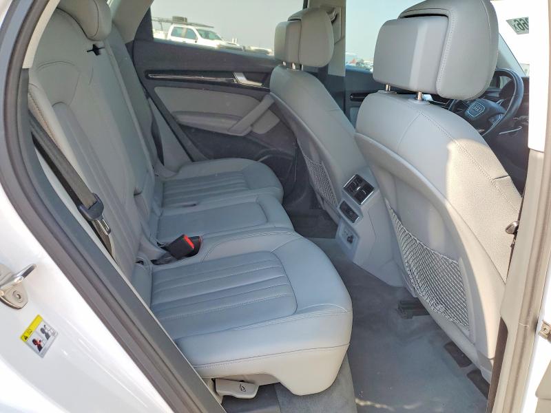 Photo 11 from auction – 2019 AUDI Q5 with VIN WA1BNAFY6K2127768