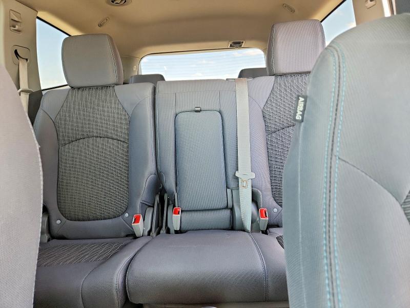 Photo 10 from auction – 2015 CHEVROLET TRAVERSE with VIN 1GNKVFKD5FJ233346